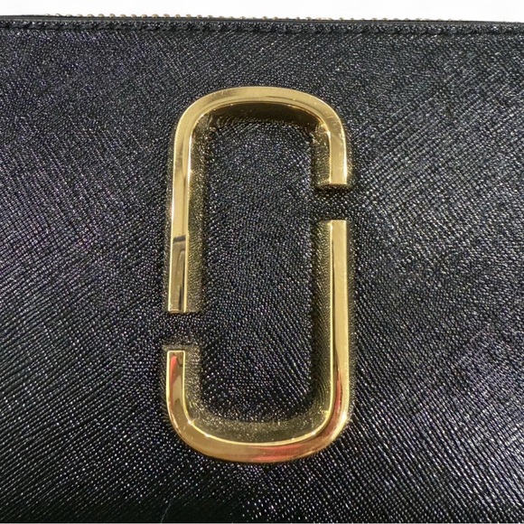 Marc Jacobs Black Crossbody Bag with Gold and Multicolor Strap - Picture 6 of 13